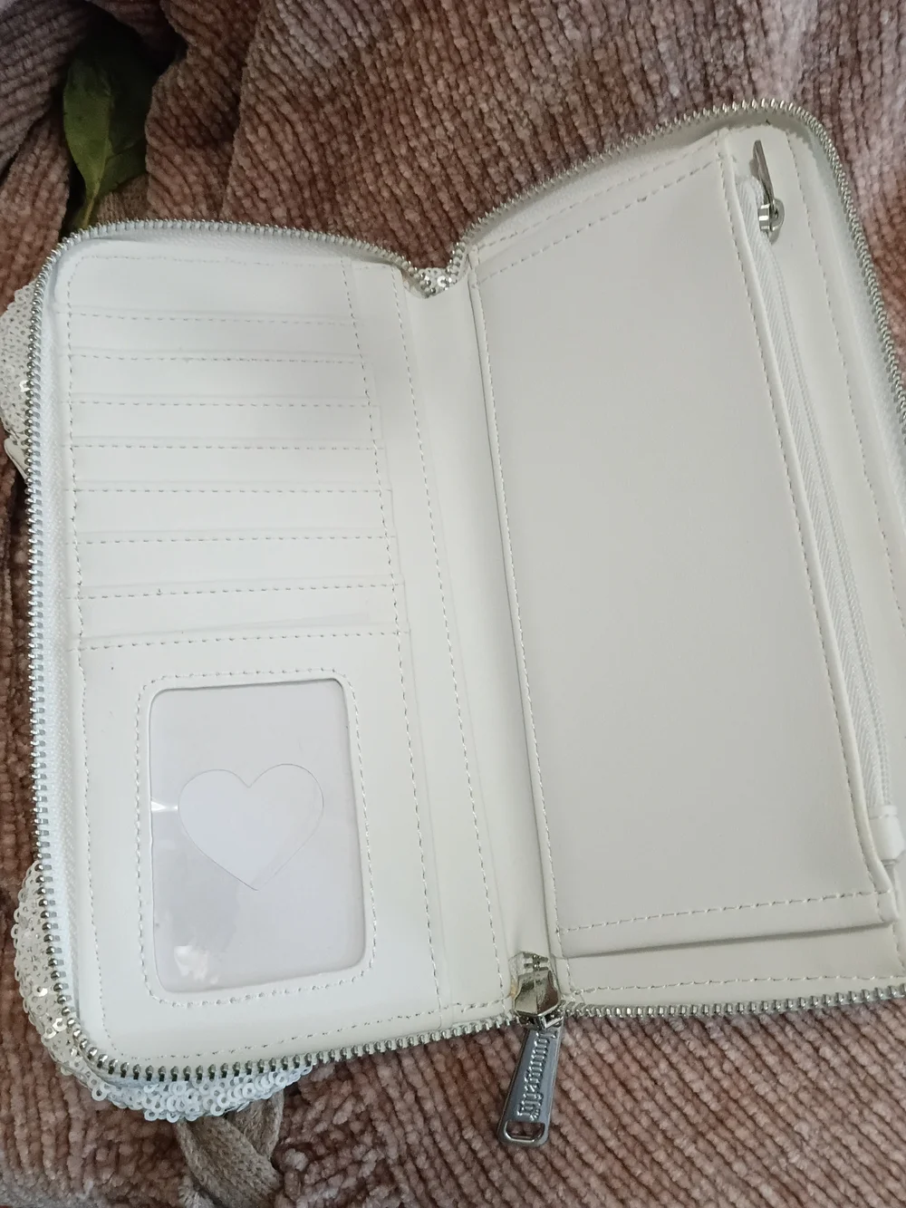 Disney Loungefly White Ears Bow Sequin Zip Leather And Sequin Wallet